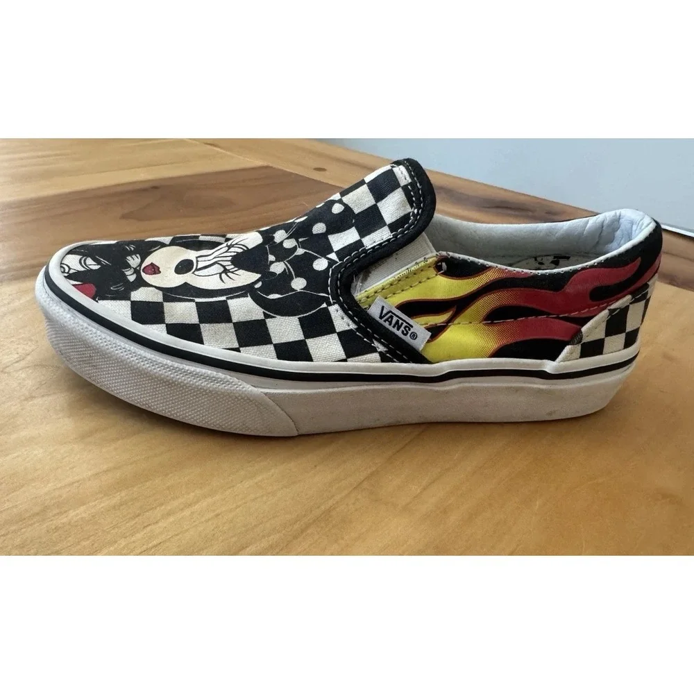 Vans X Disney Mickey & Minnie Sneaker Flames Slip On Classic Skate Kids Size 1.5